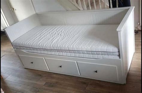 ikea hemnes pull out bed.